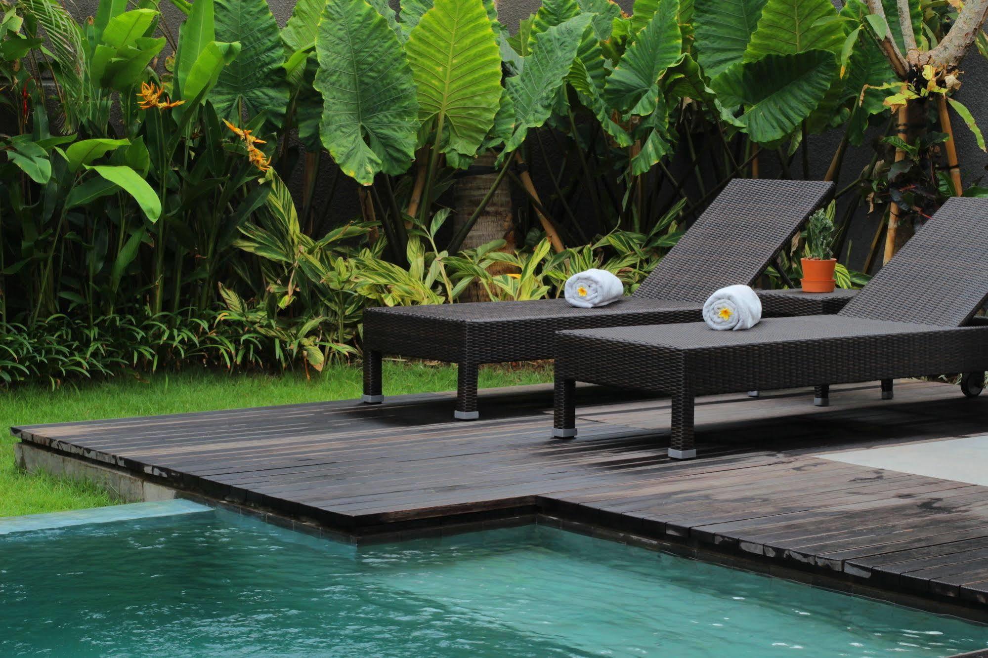 Abia Villas Kuta  Exterior photo